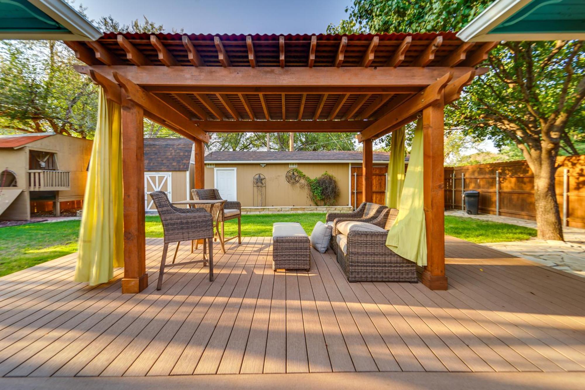 Lovely Lubbock Home With Furnished Deck And Grill Екстериор снимка